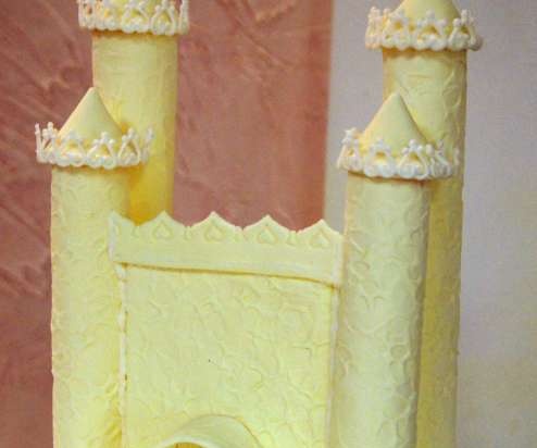 Castles, palaces, houses (cakes)