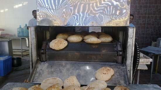 טורטיות הודיות NAAN (יצרנית לחם + תנור)