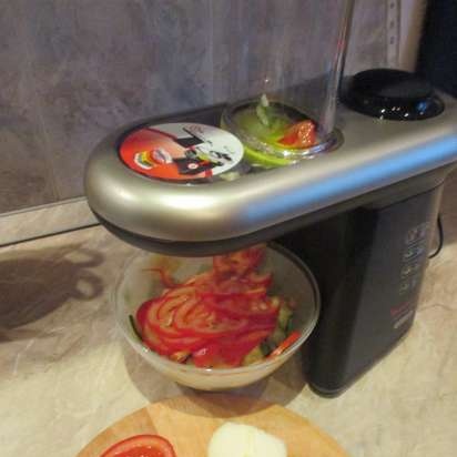 Electric vegetable cutter