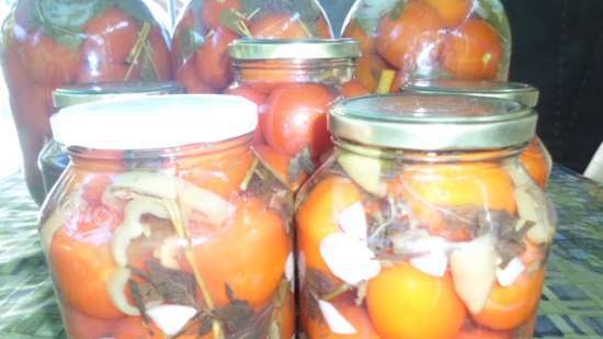 Tomates en escabeche con vodka País de asesoramiento