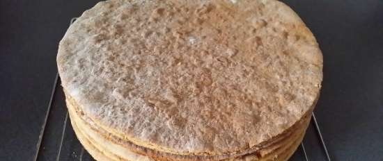 Polish honey cake