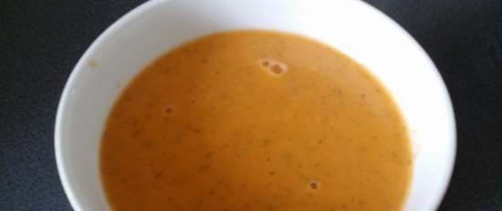 Sopa de tomate y albahaca (olla batidora estacionaria Moulinex)