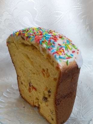 Kulich Royal kenyérsütőben