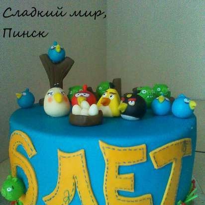 Angry Birds Cakes