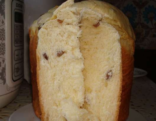 Kulich Royal kenyérsütőben