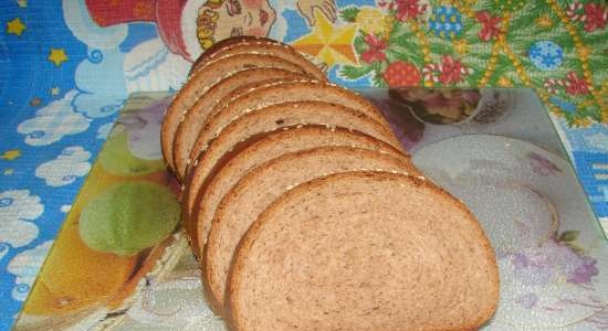 Pane integrale con noci (macchina per il pane)