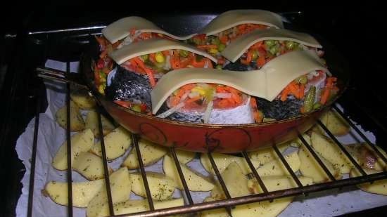 Salmon with vegetables (oven)