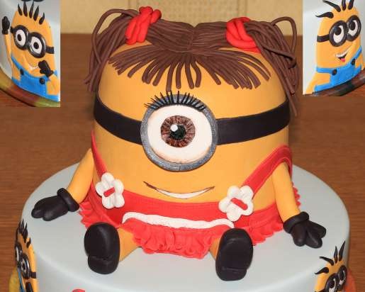 Despicable Me Cakes