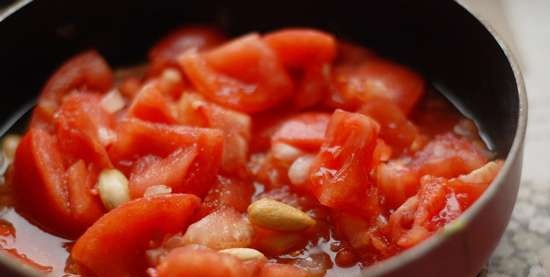 Sweet pepper soup with saffron