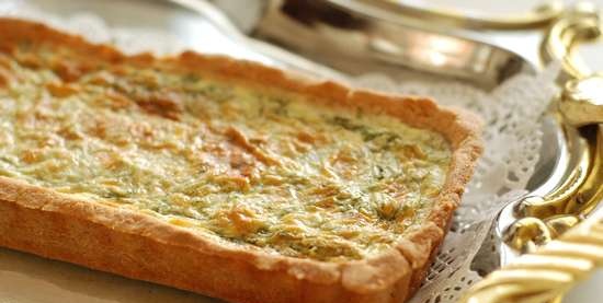 Asparagus at tarragon pie