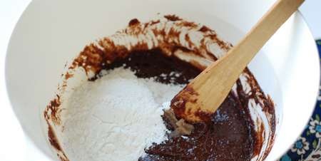 Chestnut-chocolate cakes