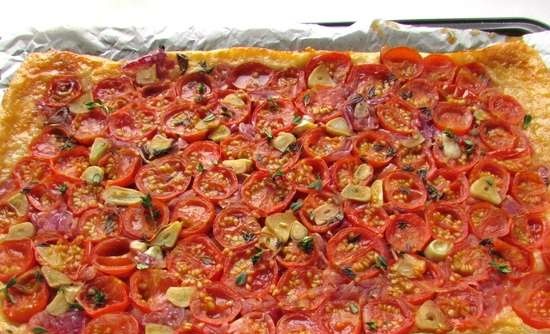 Tomato Tart Taten