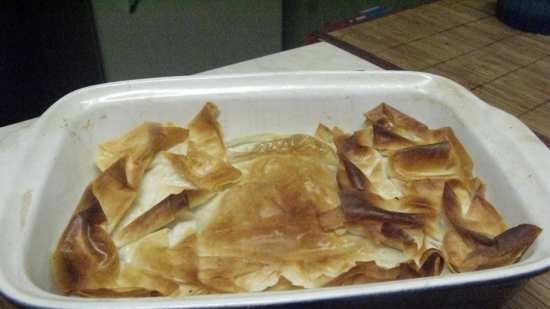 Filo dough baskets with feta cheese and spinach