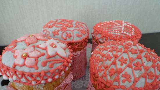 Kulich กับ Myasoedovskaya ในเตาอบ (เจ้านายชั้นสูง)