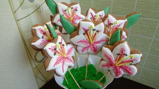 Decoramos galletas de jengibre, galletas