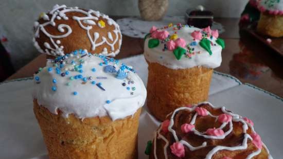 Kulich Myasoedovskaya-val a sütőben (mesterkurzus)