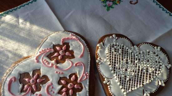 We decorate gingerbread cookies, cookies