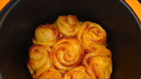 Toffee buns (multicooker Philips HD3095)