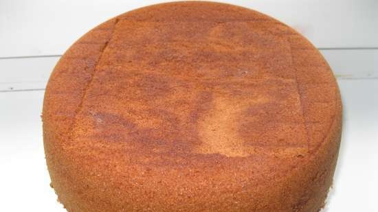 Isang napaka-simpleng honey cake (multicooker Aurora)