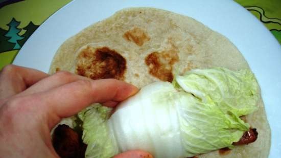 Curry con tortillas (sartén grill-gas y chapatnitsa)