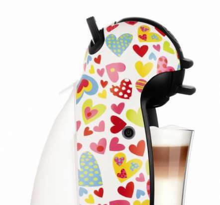 Kávovar Dolce Gusto Piccolo na kapsle a plněné kapsle Emo Cups