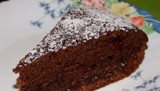 Torta al cioccolato impregnata di cioccolato