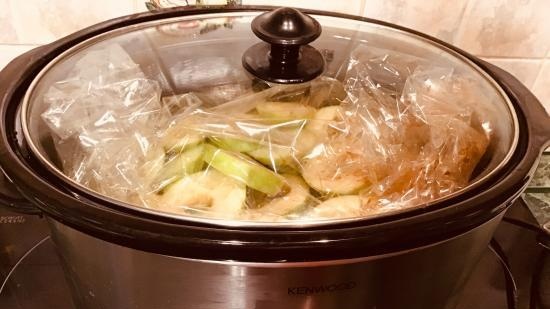 Duck breast under an apple blanket in a Kenwood slow cooker