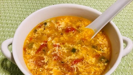 Sopa de huevo y tomate fangtsedan tang (番茄 蛋汤)