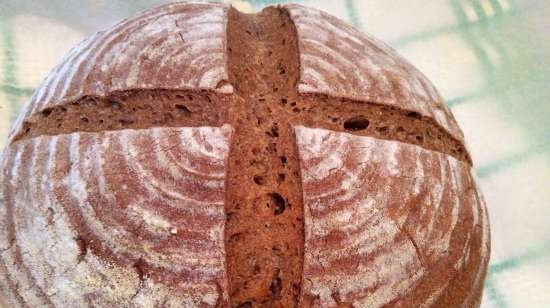 Wheat-rye bread with sourdough molasses