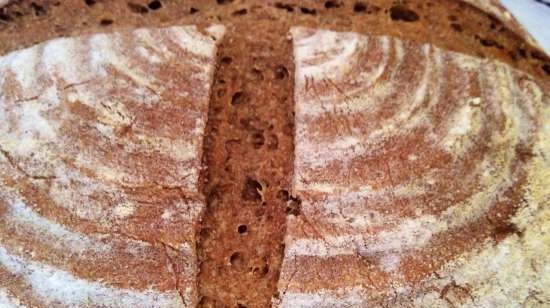 Wheat-rye bread with sourdough molasses