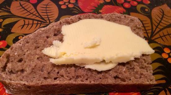 Wheat-rye bread with sourdough molasses