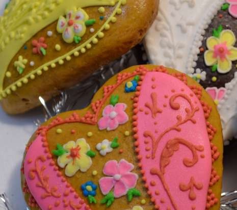 Decoramos galletas de jengibre, galletas