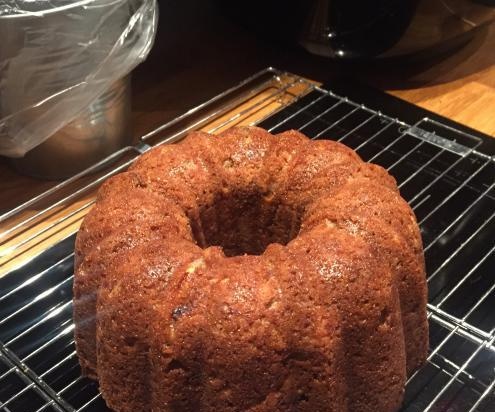 Banán torta (klasszikus banán bundt torta)