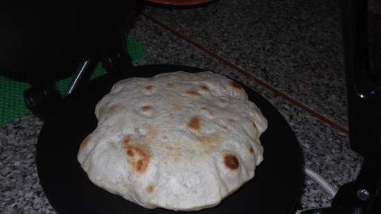 Tortilla Maker o macchina per tortilla. Chapatit o macchina per focacce