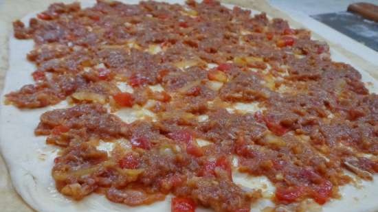 Pizza turca (Lahmacum)