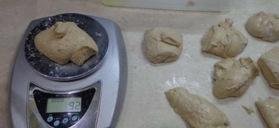 Sesame and poppy seed buns