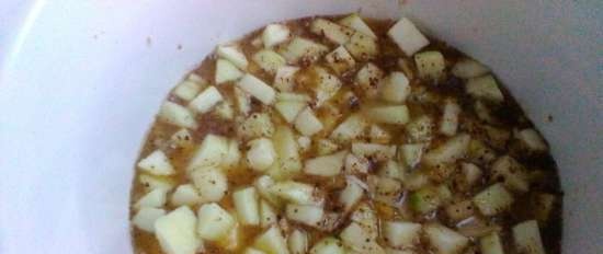 Dessert Slow Cooker Apple Buding