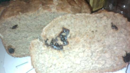 Rye-wheat bread with dried fruits