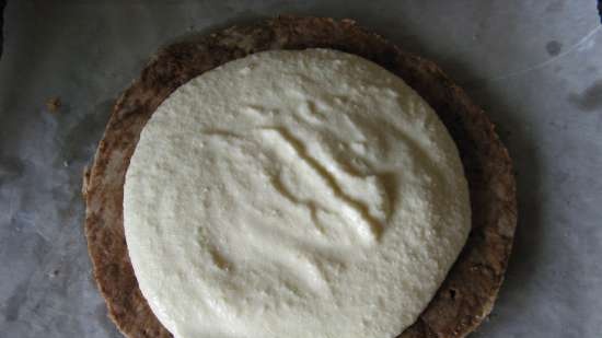 Torta di pasta frolla al cioccolato con crema di ricotta