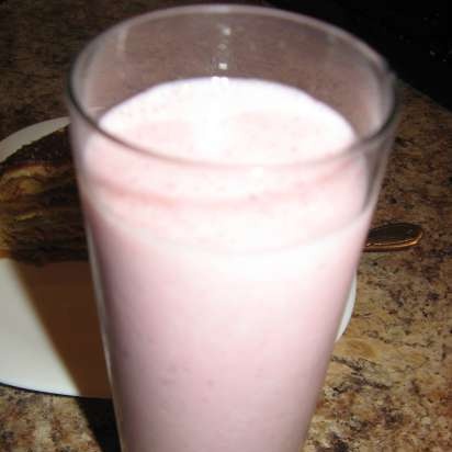 Lapte Strawberry Banana Shake