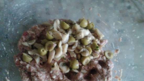 Mitlof amb bolets i olives