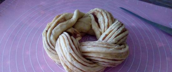 Estonian cinnamon pastries