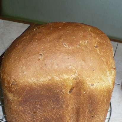 French bread with pine nuts