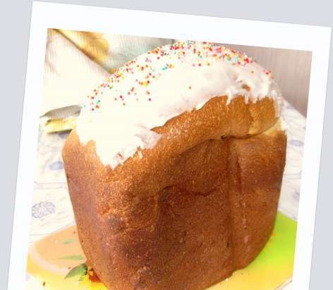 Kulich Royal kenyérsütőben