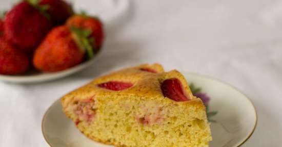 Pastel de fresas con harina de maíz