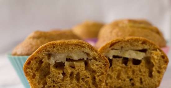 Caramel muffins with banana