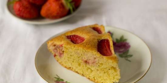 Pastel de fresas con harina de maíz