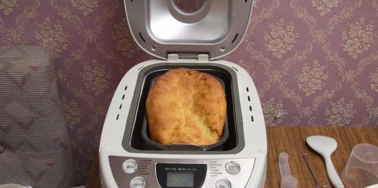 Bread maker Binatone BM-2169