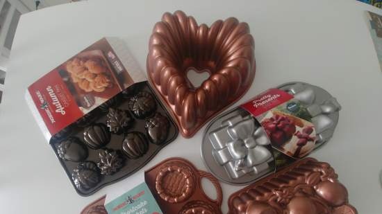 Bakeware Nordic Ware: acquisto, caratteristiche, recensioni, ricette