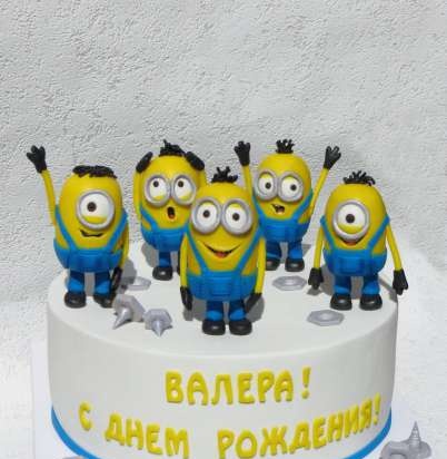 Despicable Me Cakes